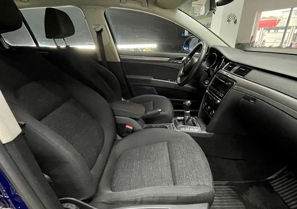 Skoda Superb cena 39900 przebieg: 297874, rok produkcji 2014 z Świeradów-Zdrój małe 46